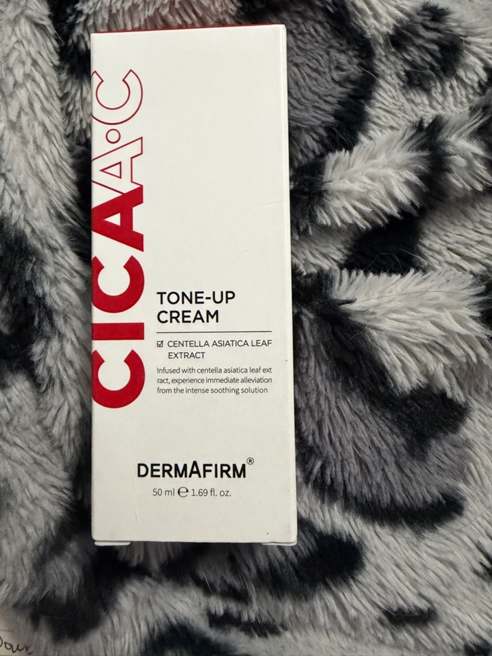 Dermafirm CICA Tone-Up Cream - White & Red Box